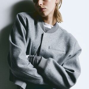 H&M Felt Gray BOMBER jacket. XS